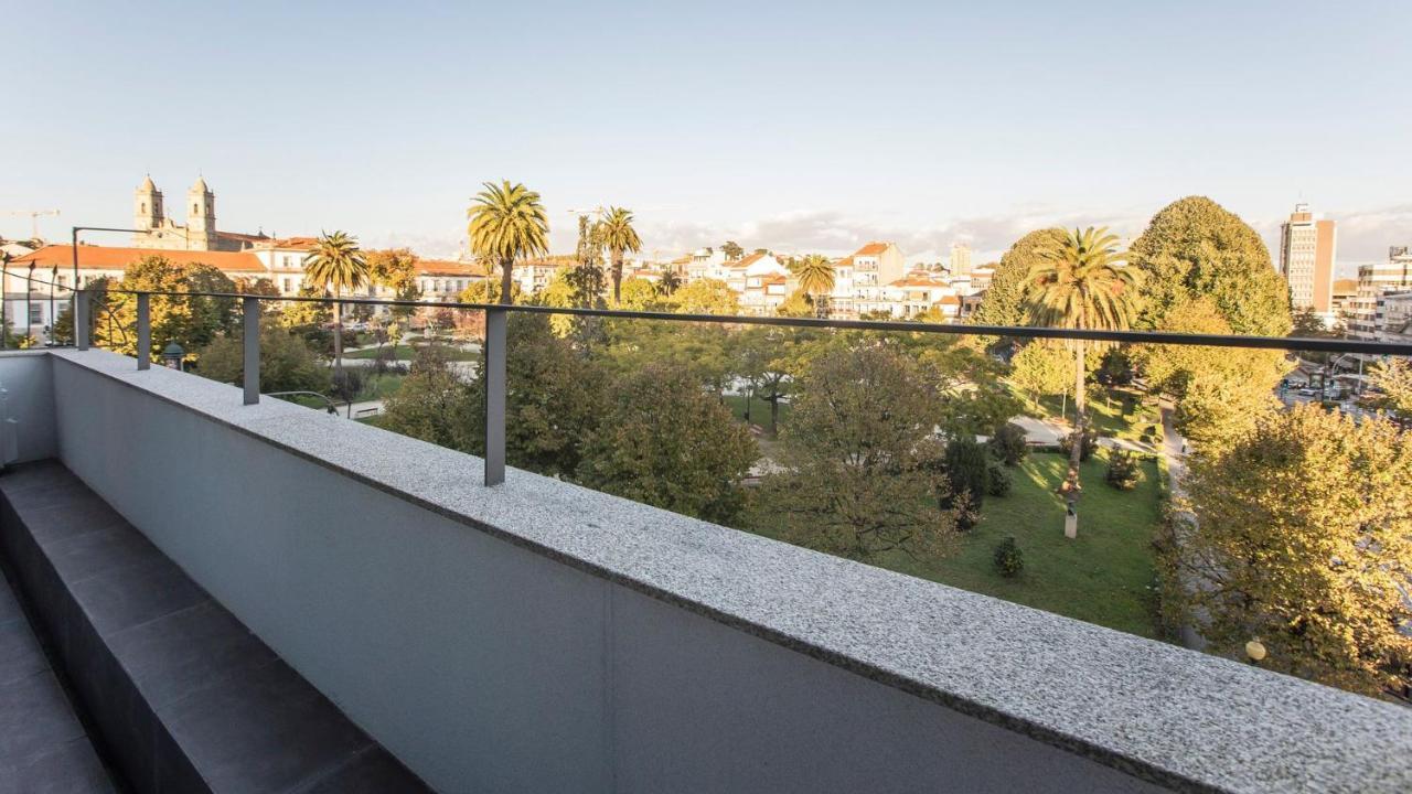 Stylish Studio W/ Ac & Balcony By Lovelystay Porto Exterior photo